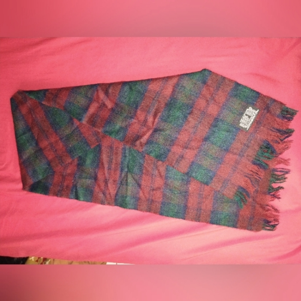 Cashmere wool scarf plaid made in scotland